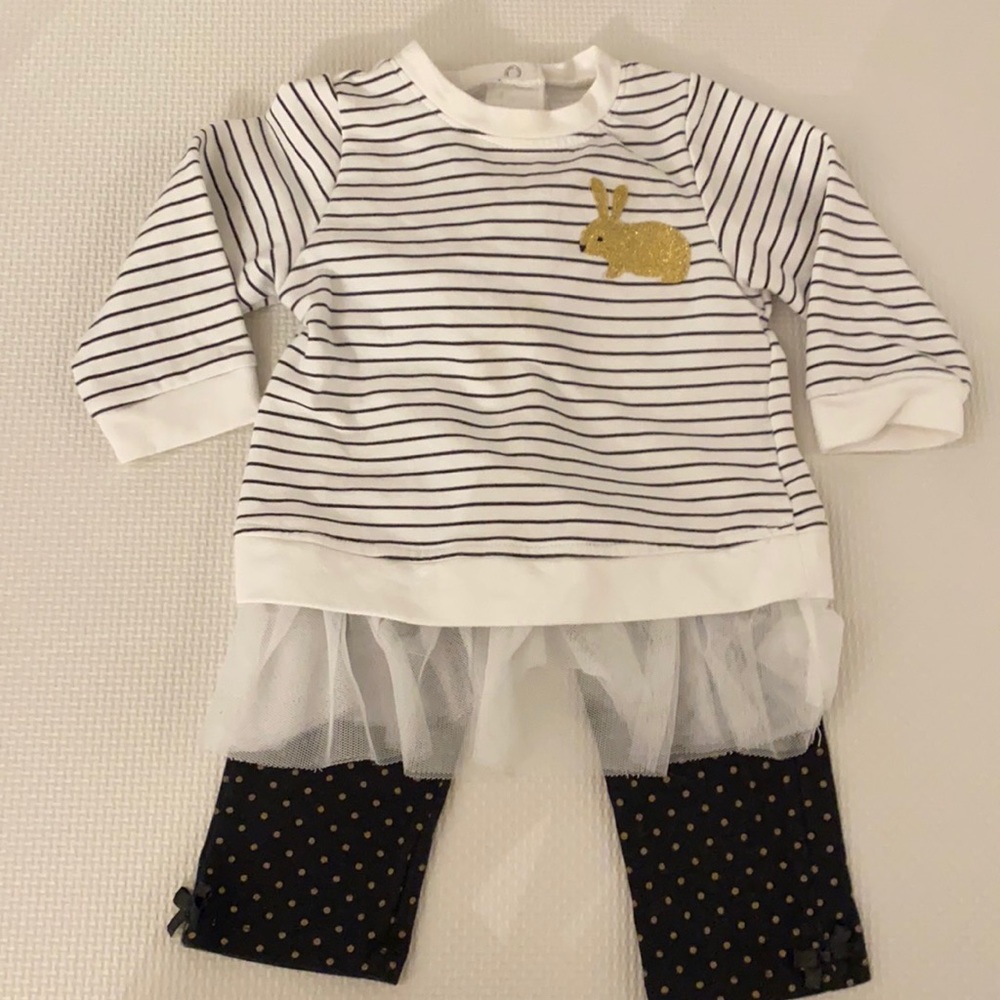 Kyle & Deena white black and gold bunny outfit 12M